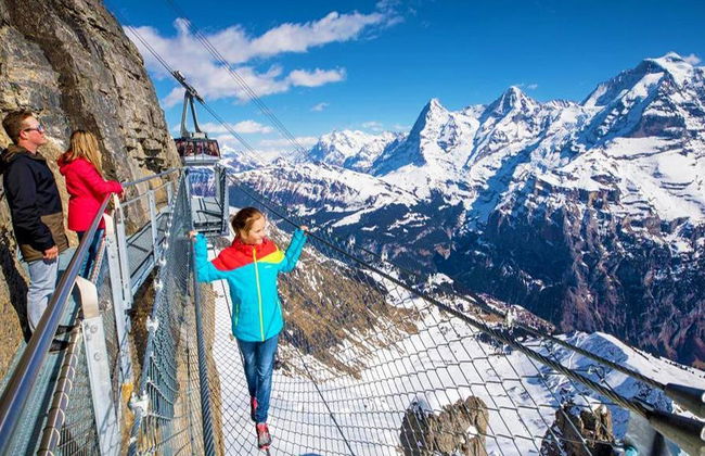 Interlaken y Jungfrau con viaje en tren de montaña desde Lausana - Foto 3