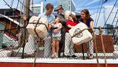 Tea Party Ships and Museum - Foto 1