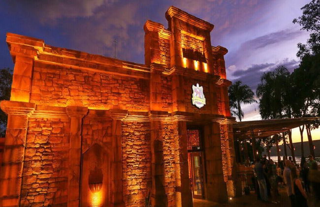 Dinner at Cabeza de Vaca Restaurant - With transport and Tickets to the 3 Borders Landmark - Foto 3