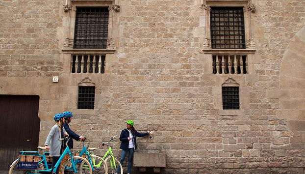 Recorrido por Montjuic en bicicleta - Foto 2