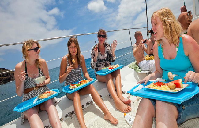 La Graciosa Island via Catamaran - Photo 6