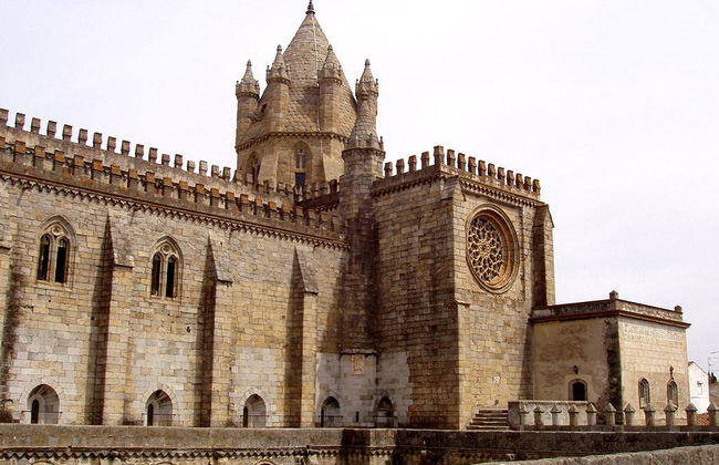 Évora and Temple of Diana - Private Tour - Photo 2