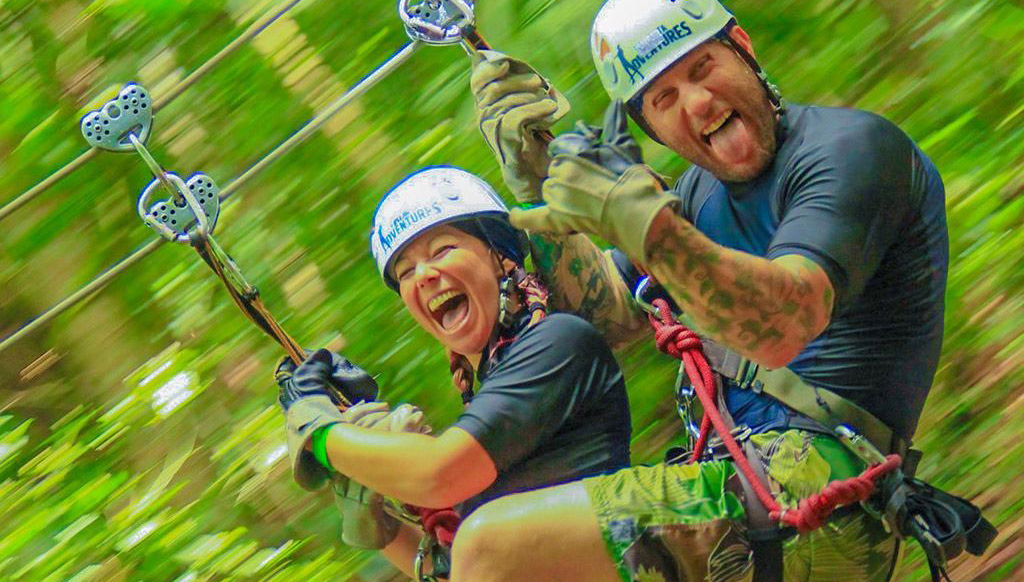 Outdoor Adventure: Tour de tirolesas, lancha rápida y rappel - Foto 1