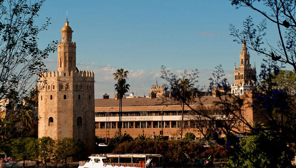 Recorrido por el barrio judío de Sevilla y crucero por el Guadalquivir - Foto 1