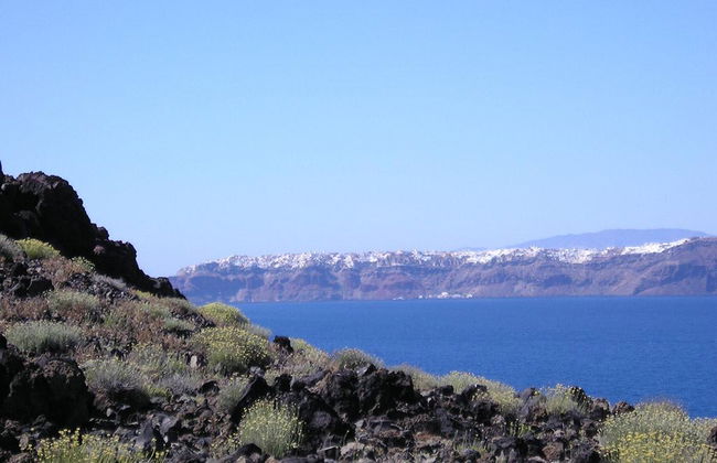 Crucero por las islas volcánicas: volcán, aguas termales y Therasia con opción a tiempo libre en Oia - Foto 4