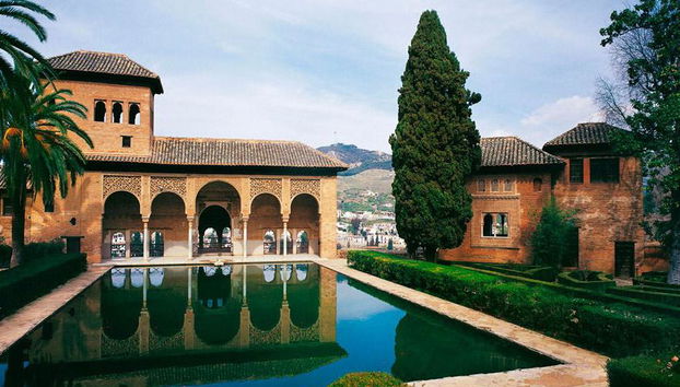 Discover Muslim Granada including the Alhambra and Arabic Baths - Photo 2