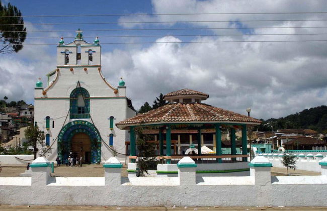 San Juan Chamula-Zinacantan - Photo 2