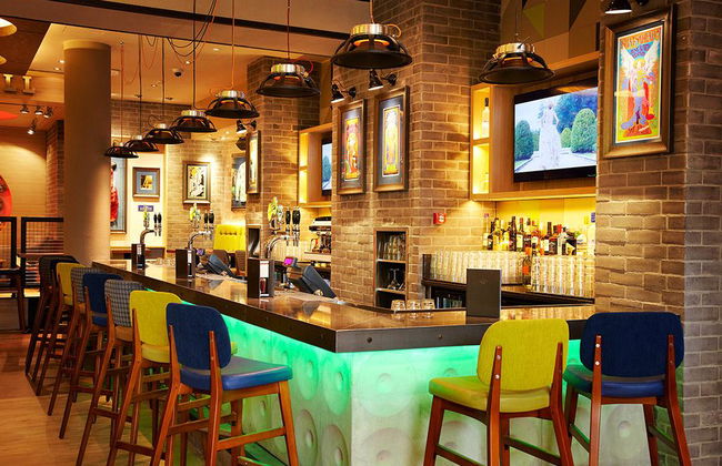 Hard Rock Cafe Copenhagen - Photo 3