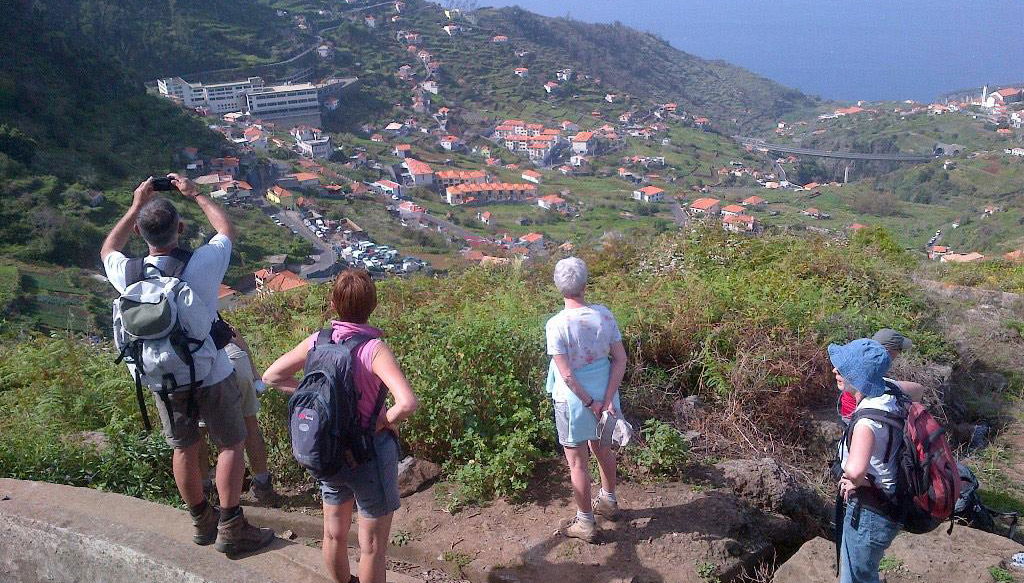 Wandern in Levada do Norte - Foto 1