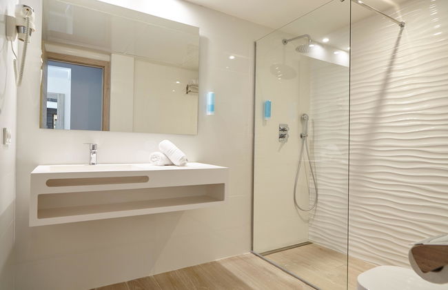 Sol Bahia Ibiza Suites - Foto 4