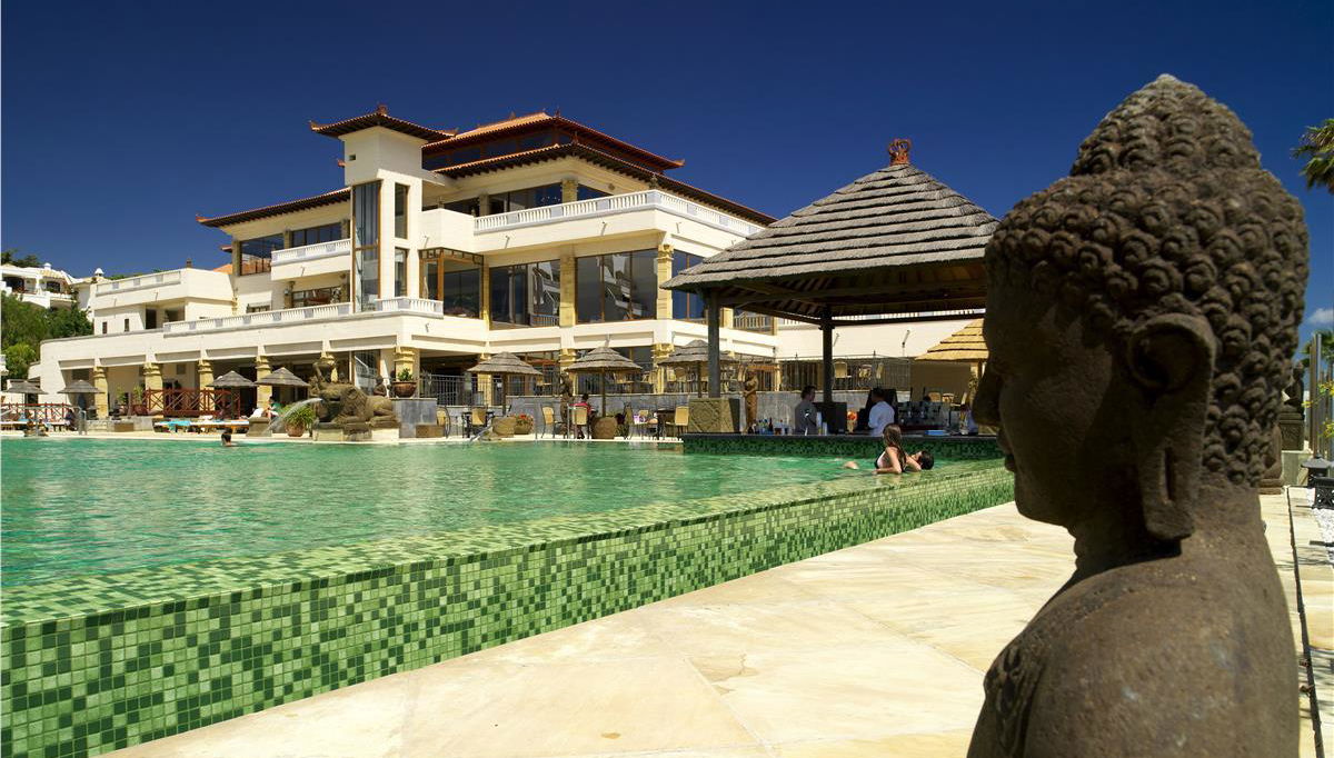 Regency Country Club Apartments Suites - Foto 1