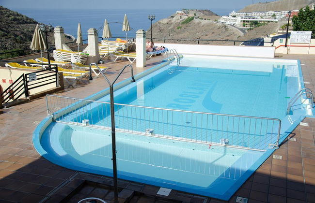 Roslara Apartments - Photo 11