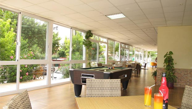 Vistamar Apartments - Photo 5