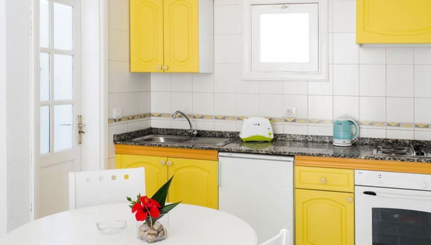 Corona Mar Apartments - Foto 5