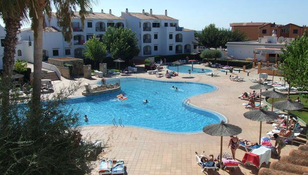Vista Blanes Apartments - Photo 3