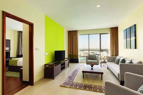 Photo 1 - Ramada By Wyndham Downtown Dubai