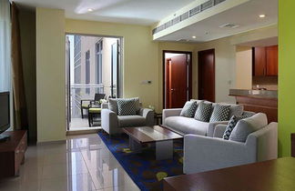 Foto 3 - Ramada By Wyndham Downtown Dubai