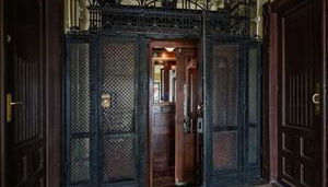 Antique Apartments - Photo 3