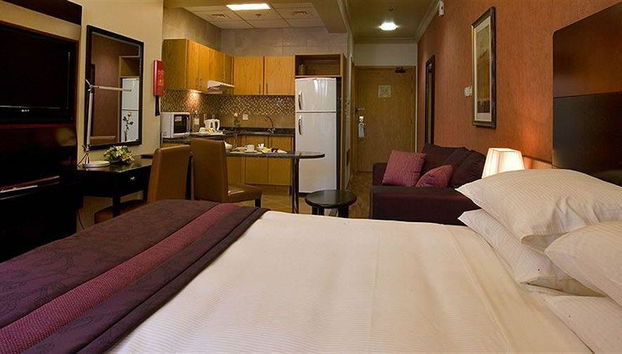 Al Khoory Hotel Apartments - Al Barsha - Photo 2