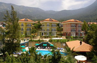 Photo 1 - Antas Deluxe Apartments