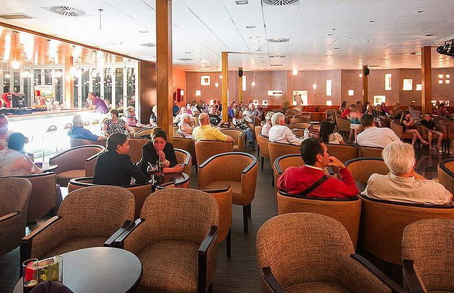 Floresta Apartments - Photo 2