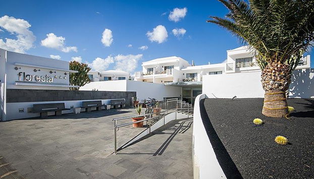 Floresta Apartments - Photo 3