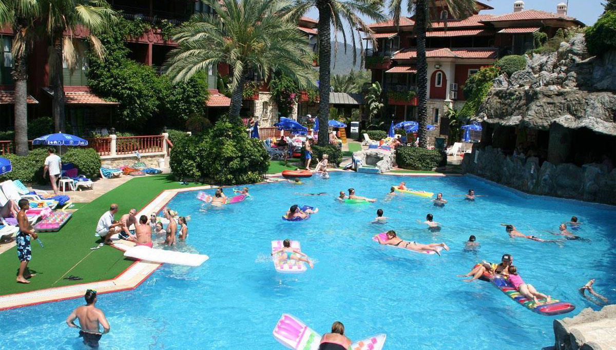 Grand Aquarium Hotel - Foto 1