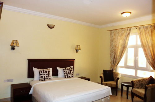 Photo 6 - Nizwa Hotel Apartments