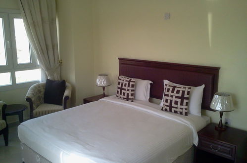 Photo 9 - Nizwa Hotel Apartments