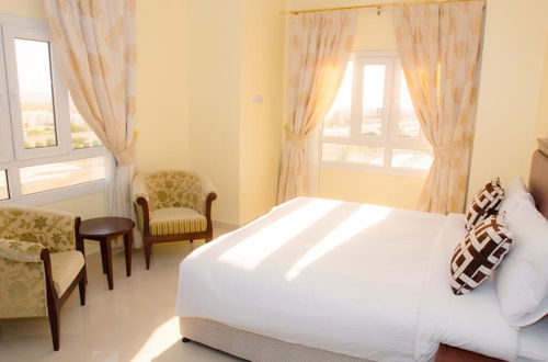 Photo 4 - Nizwa Hotel Apartments