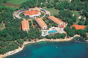 Photo 1 - All Inclusive Resort Funtana