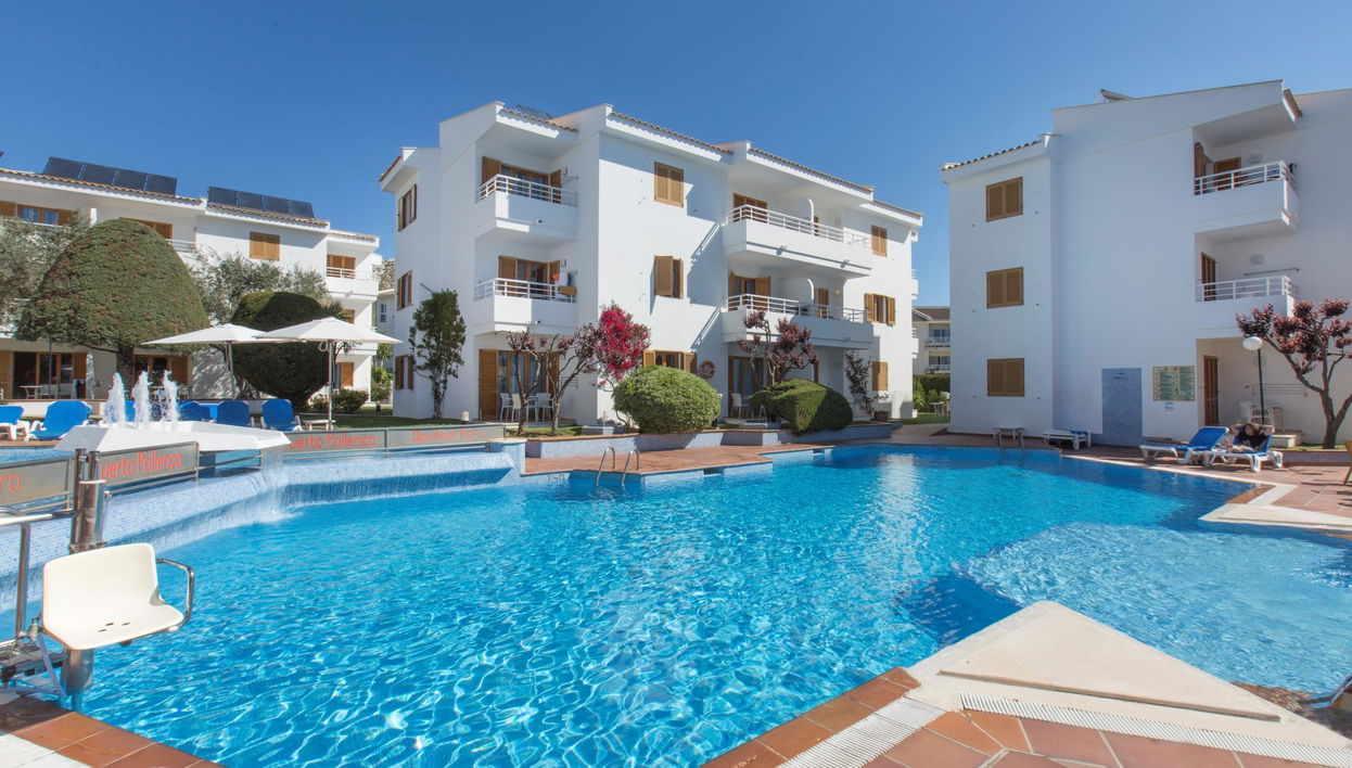 Aparthotel Flora - Photo 1