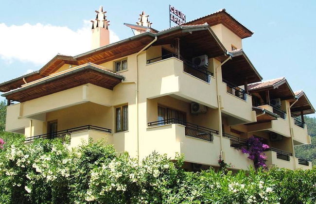 Celik Apartments - Photo 2