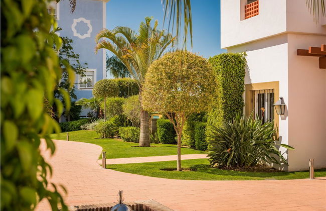Cortijo Del Mar Resort - Photo 10