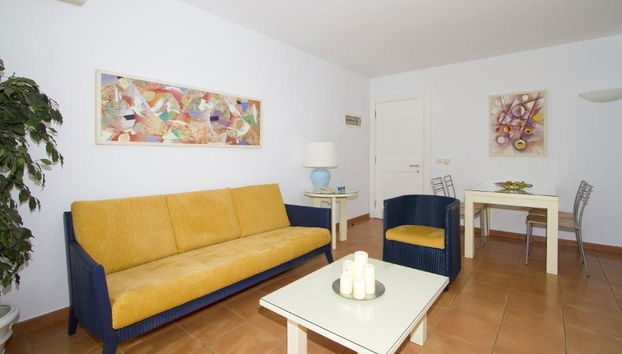 Apartamentos Velazquez - Foto 2