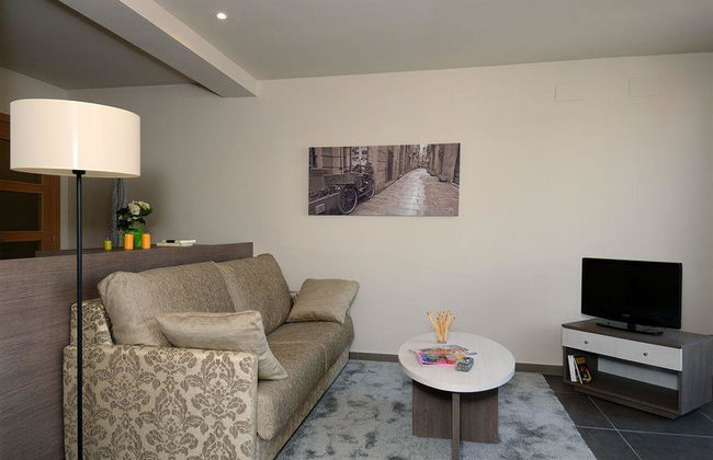 Pierre & Vacances Barcelona Sants - Photo 14
