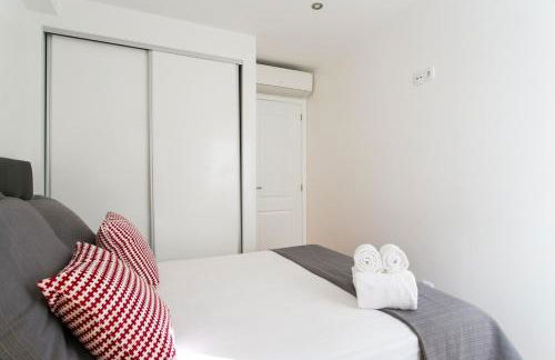 JOIVY Cosy 1-bed flat w/balcony in Alfama, moments from the Port - Foto 11