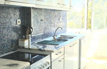 AC in the bedrooms, near the river, spacious - Foto 13