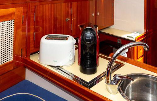 Stunning Boat 2 BEDROOMS, WC, high ceiling - Foto 7