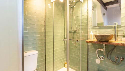 Delightful & Quirky with River Views - Foto 5