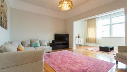 Cruz Apartments - Photo 3