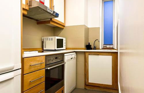 Santo1 · Modern Studio Close to Timeout Market - Photo 16