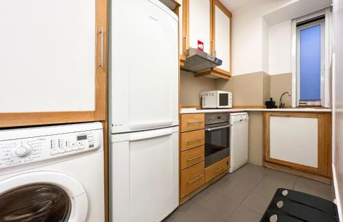 Santo1 · Modern Studio Close to Timeout Market - Photo 4