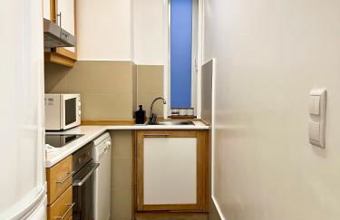 Santo1 · Modern Studio Close to Timeout Market - Photo 40