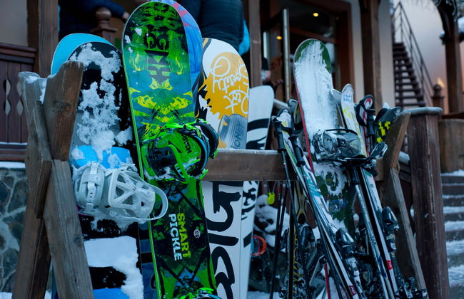 Aluguer de material esqui/ snow. Pic Negre - Formigal - Foto 1