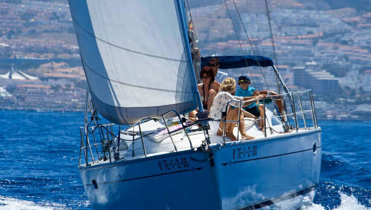 Tour in barca a vela da Costa Adeje - Foto 1