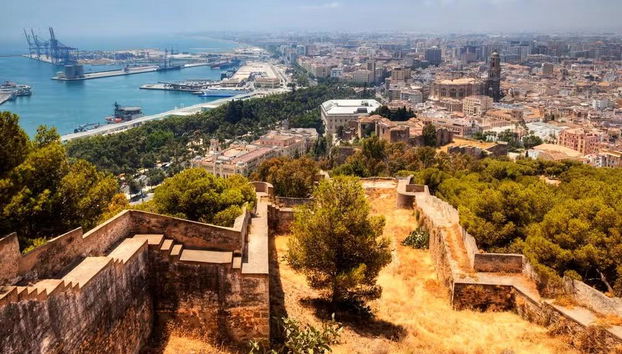 Visita guiada por la alcazaba y el teatro romano - Foto 4