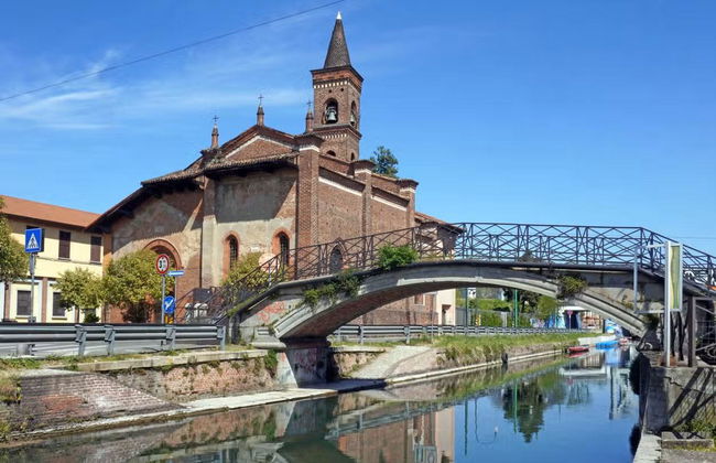 Paseo en barco por los canales de Navigli - Foto 4