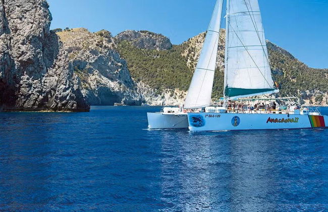 Paseo en catamarán por la bahía de Alcudia - Foto 2