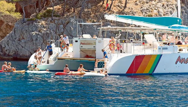 Paseo en catamarán por la bahía de Alcudia - Foto 3